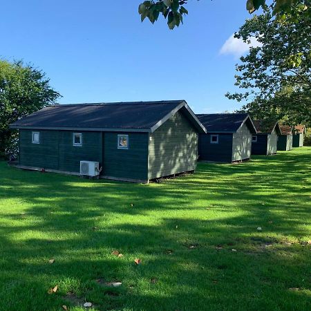 Tangloppen Camping & Cottages Ishøj Exterior foto